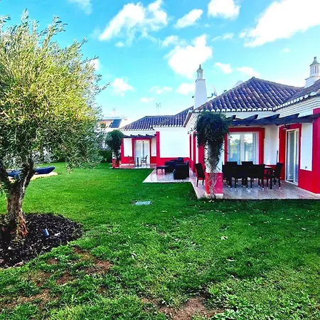Maria's Village * تافيرا